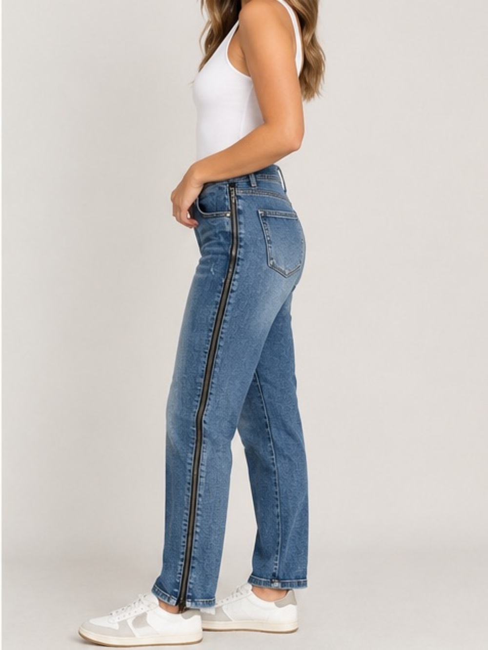 Vocal Women's Blue Washed Skinny Jeans with Side Zippers XL